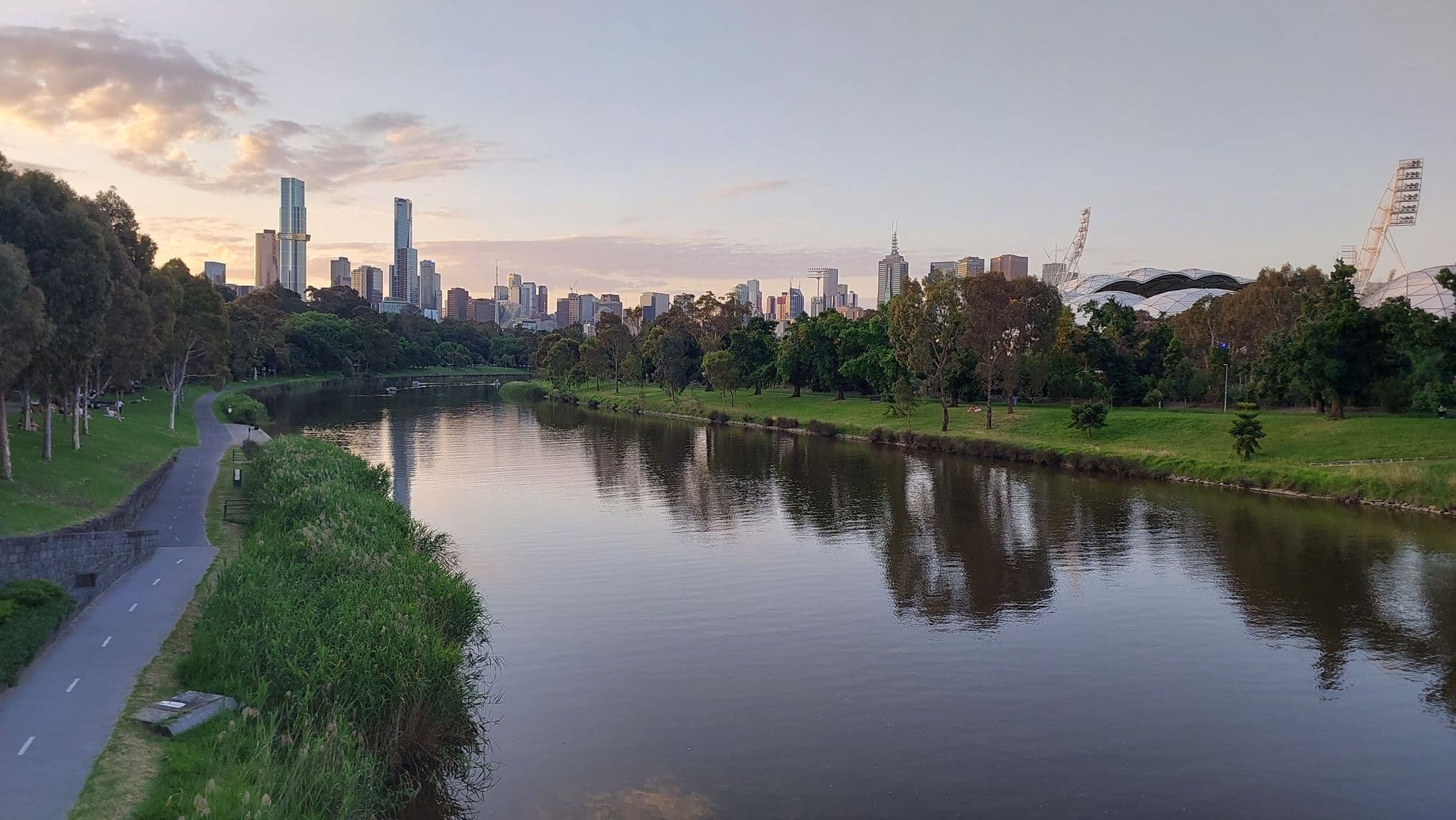 Port Melbourne -Capital city trail cycling